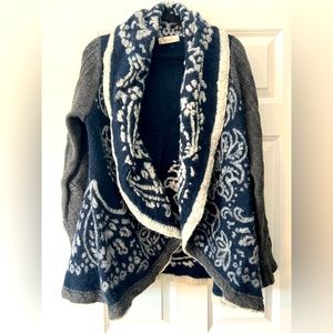 Anthropologie Sleeping on Snow Sweater L